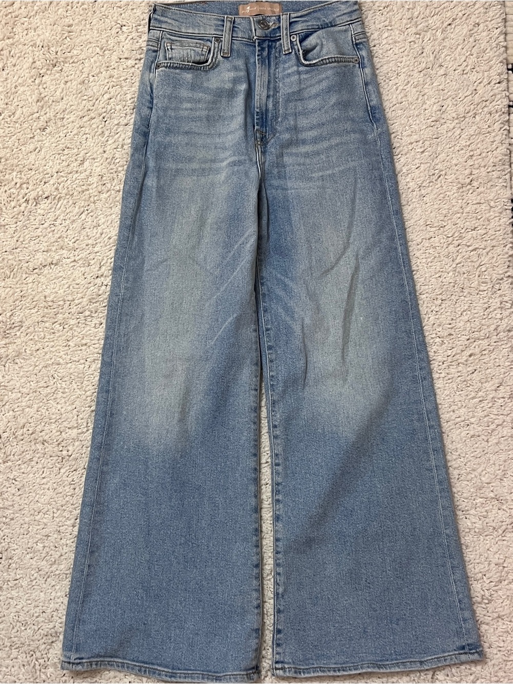 7 For All Mankind Ultra High Rise Cropped Jo in Luxe Vintage - Picture 5 of 12